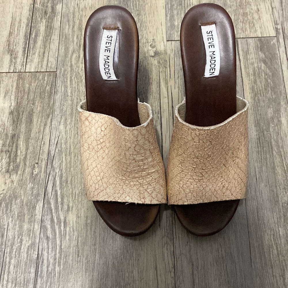 Steve Madden snake skin wedges